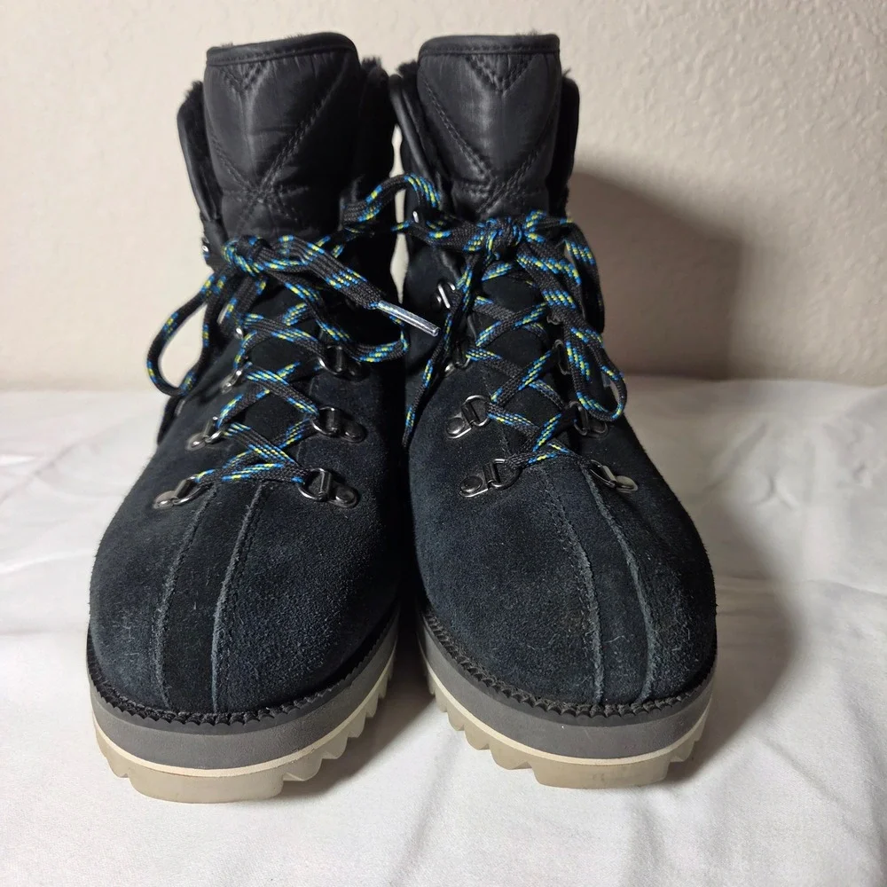 UGG Adirondack III Hiker Boot Black Suede Waterproof 1095712 Womens 7.5